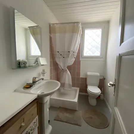 Independante Avec Sa Salle De Bain Homestay *